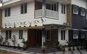 Golden Villa